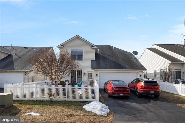 9513 MOONEN BAY LN, Bristow, VA 20136