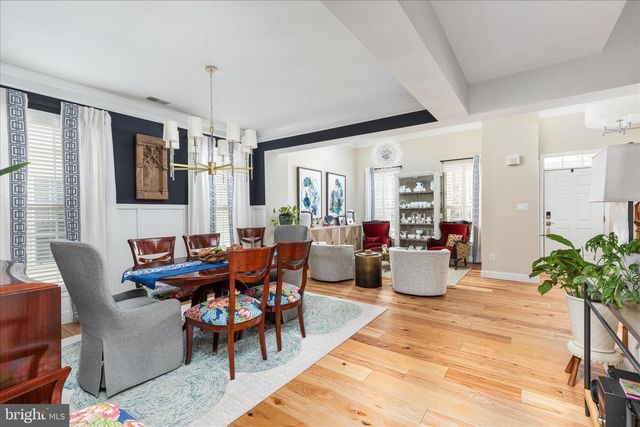 9513 MOONEN BAY LN, Bristow, VA 20136