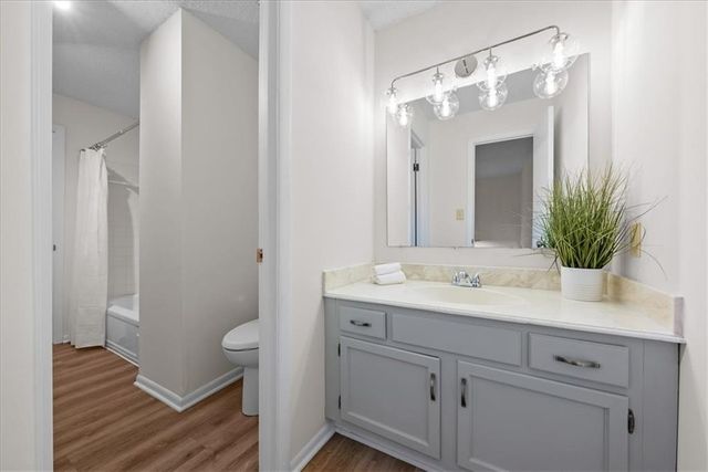 6242 Rosewood Street, Mission, KS 66205