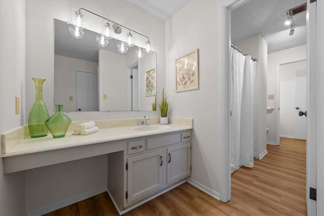 6242 Rosewood Street, Mission, KS 66205