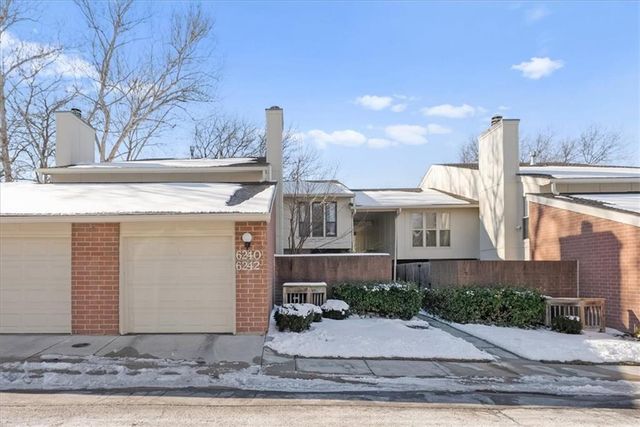 6242 Rosewood Street, Mission, KS 66205