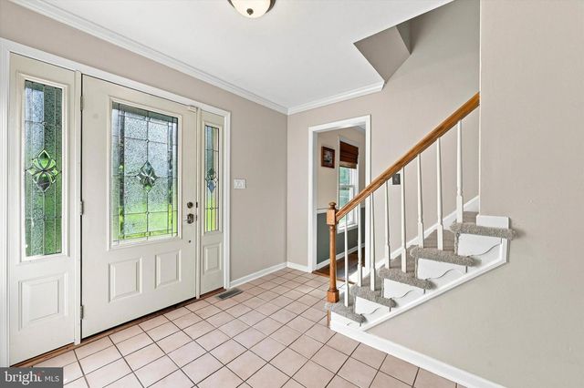 100 PARK LN, Glen Mills, PA 19342