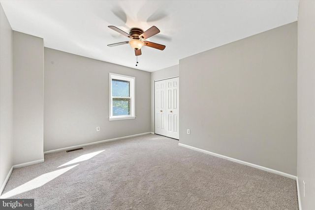 100 PARK LN, Glen Mills, PA 19342