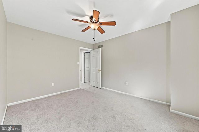 100 PARK LN, Glen Mills, PA 19342