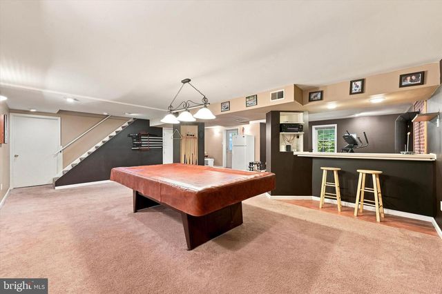 100 PARK LN, Glen Mills, PA 19342