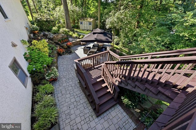 100 PARK LN, Glen Mills, PA 19342