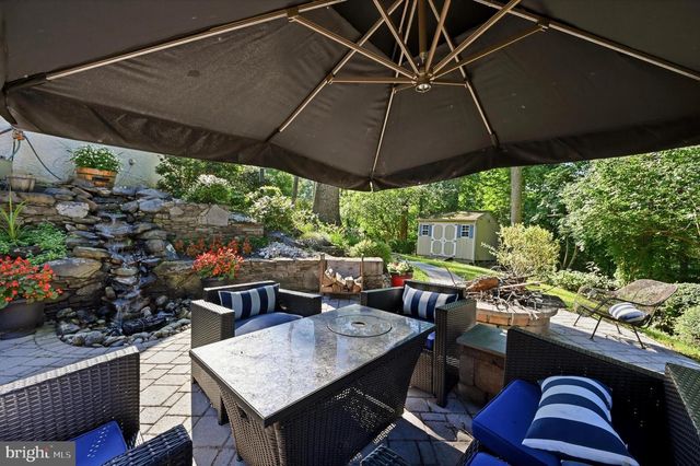 100 PARK LN, Glen Mills, PA 19342