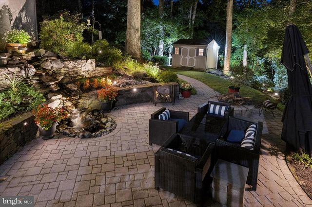 100 PARK LN, Glen Mills, PA 19342