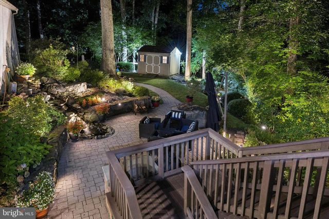 100 PARK LN, Glen Mills, PA 19342
