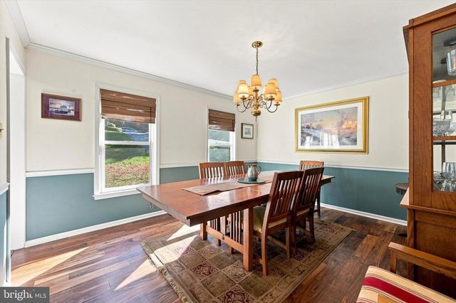100 PARK LN, Glen Mills, PA 19342