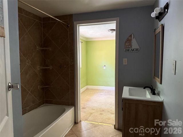 2301 Eva Drive NW, Concord, NC 28027