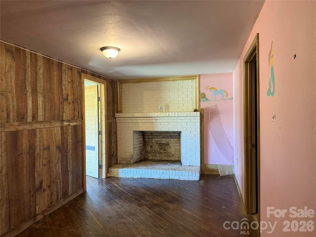 2301 Eva Drive NW, Concord, NC 28027