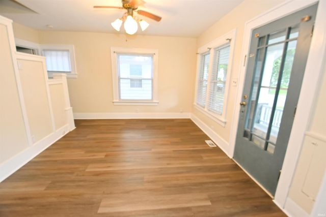 905 Altgeld Street, South Bend, IN 46614