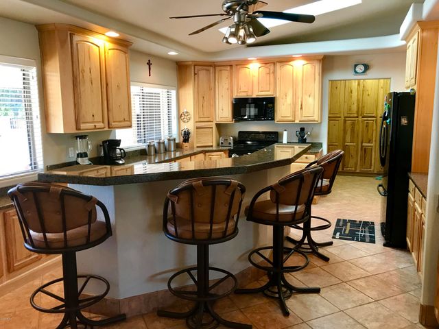 185 E CERCADO Lane, Litchfield Park, AZ 85340