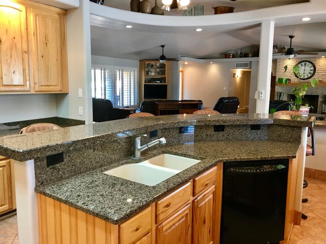 185 E CERCADO Lane, Litchfield Park, AZ 85340
