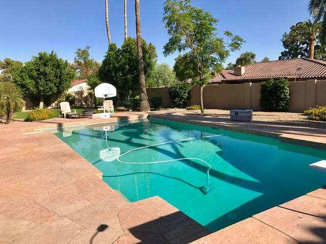 185 E CERCADO Lane, Litchfield Park, AZ 85340
