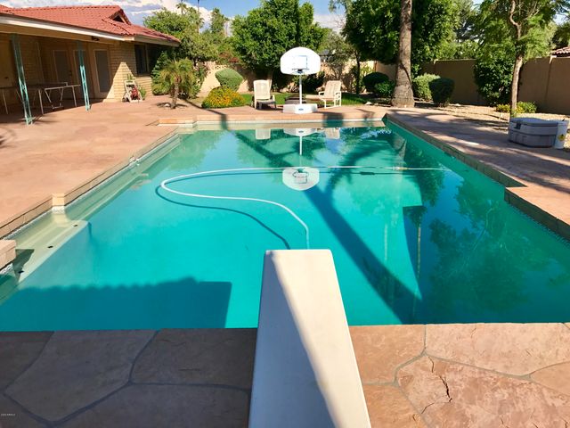 185 E CERCADO Lane, Litchfield Park, AZ 85340