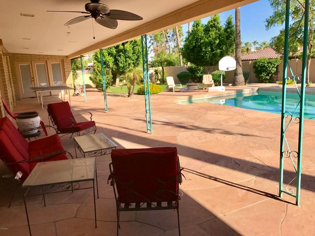 185 E CERCADO Lane, Litchfield Park, AZ 85340