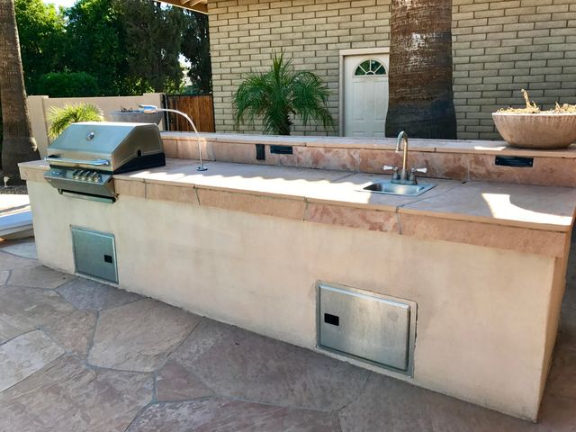 185 E CERCADO Lane, Litchfield Park, AZ 85340