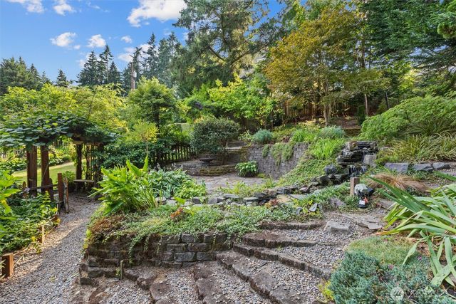 2119 242nd Street SW, Bothell, WA 98021