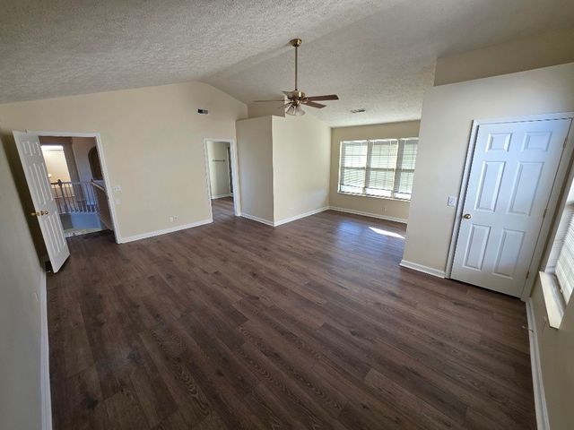 152 W Harbor, Hendersonville, TN 37075