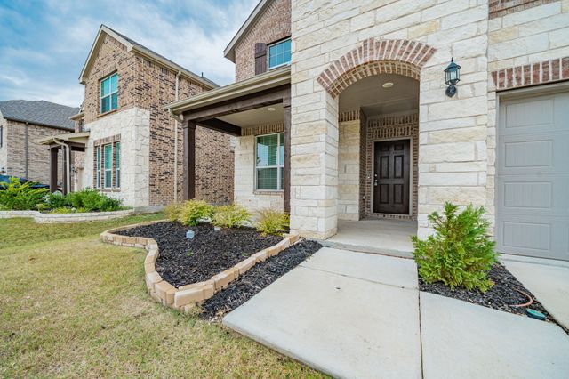 427 Holt Lane, Fate, TX 75087