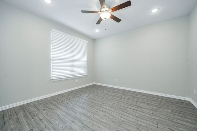 427 Holt Lane, Fate, TX 75087