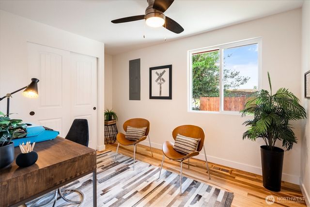 11935 8th Avenue SW, Seattle, WA 98146