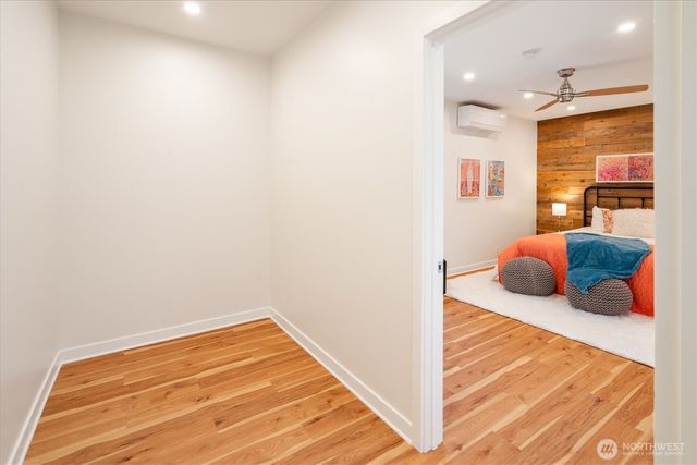 11935 8th Avenue SW, Seattle, WA 98146