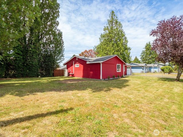 11935 8th Avenue SW, Seattle, WA 98146