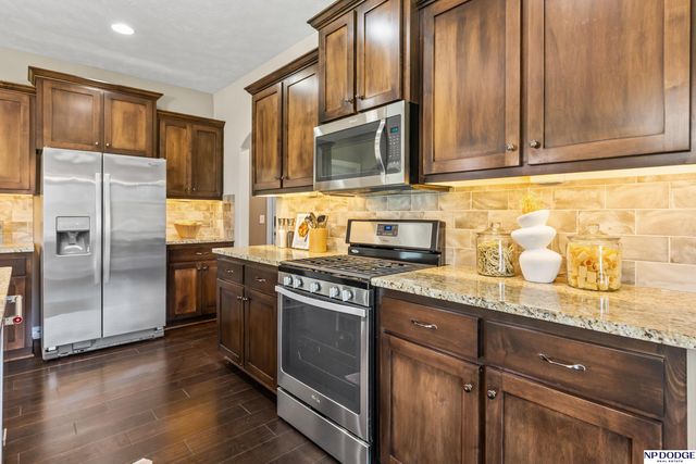 3815 N 189 Street, Omaha, NE 68022