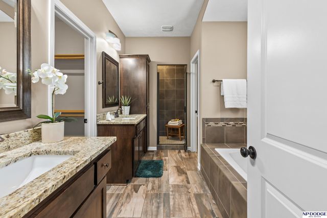 3815 N 189 Street, Omaha, NE 68022