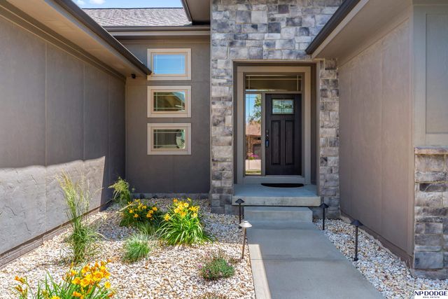 3815 N 189 Street, Omaha, NE 68022