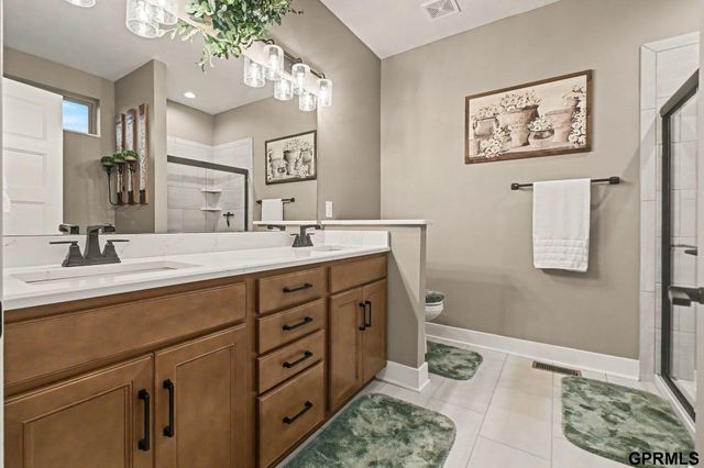 11965 S 118th Avenue, Papillion, NE 68046