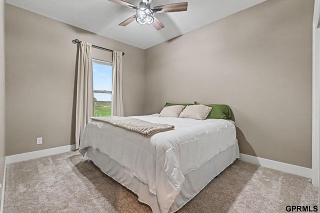 11965 S 118th Avenue, Papillion, NE 68046