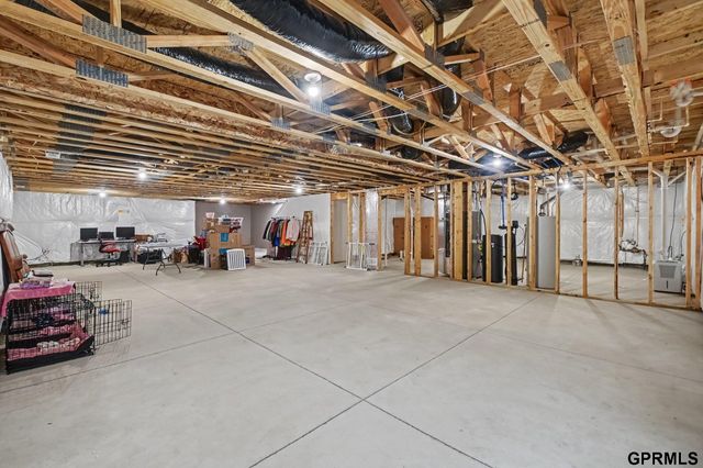 11965 S 118th Avenue, Papillion, NE 68046