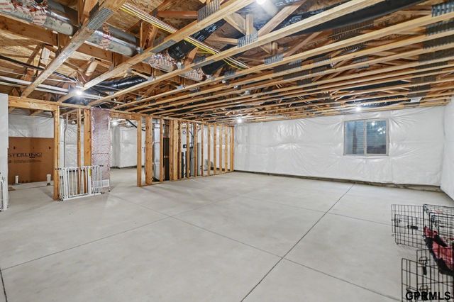 11965 S 118th Avenue, Papillion, NE 68046