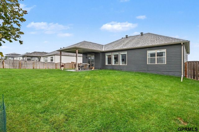 11965 S 118th Avenue, Papillion, NE 68046