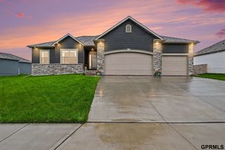 11965 S 118th Avenue, Papillion, NE 68046