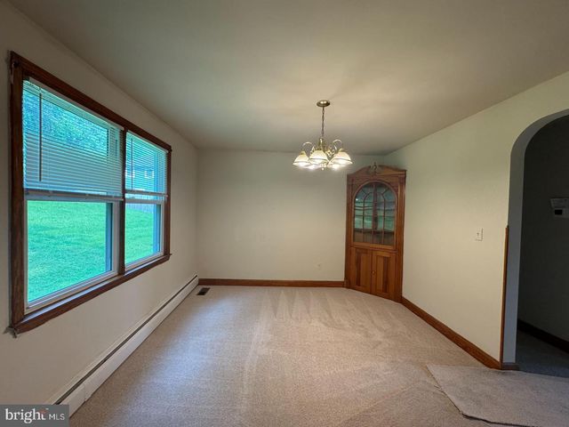 8905 FREDERICK RD, Ellicott City, MD 21042