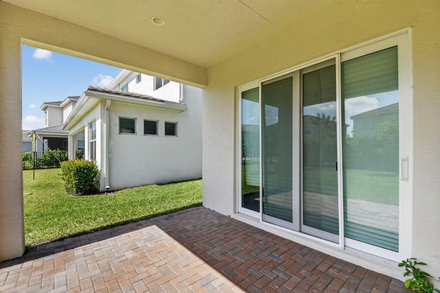 5632 Liberty Lane, Westlake, FL 33470