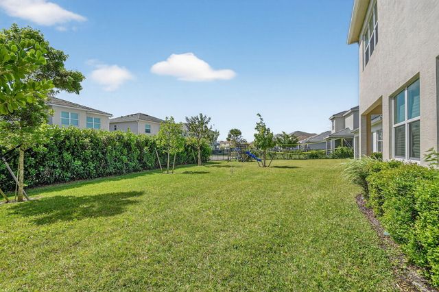 5632 Liberty Lane, Westlake, FL 33470