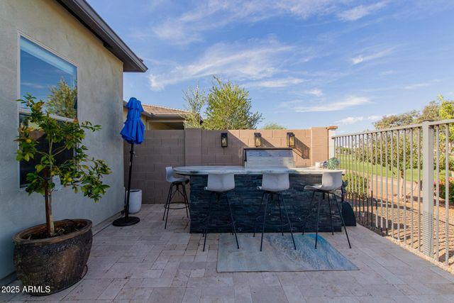 11243 N NORTHFIELD Street, Surprise, AZ 85388