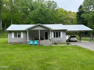 200 Glenbrook Mountain Road, Keokee, VA 24265