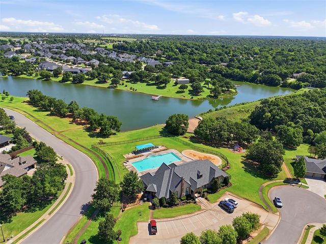 4301 Slate Bridge Road, Edmond, OK 73034