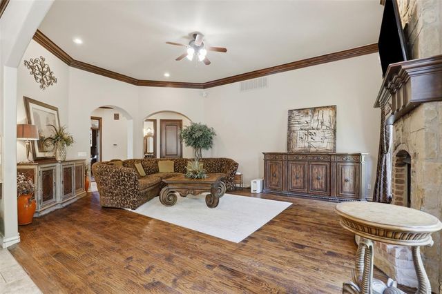 4301 Slate Bridge Road, Edmond, OK 73034