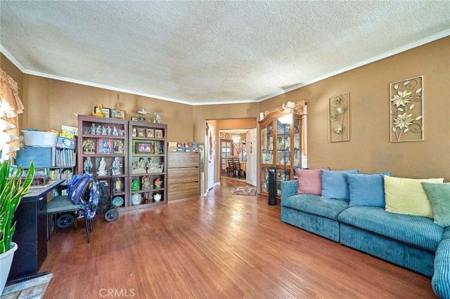 1390 W 33rd Street, Long Beach, CA 90810