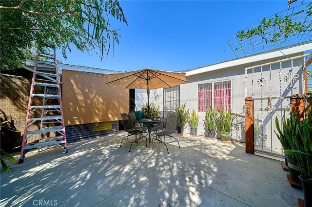 1390 W 33rd Street, Long Beach, CA 90810