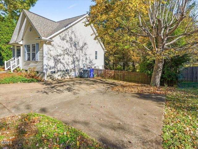 15 Juniper Court, Pittsboro, NC 27312