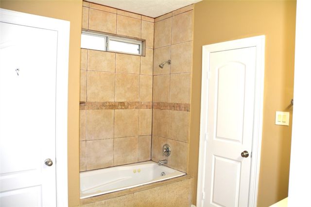 10916 Panther Court, Houston, TX 77099